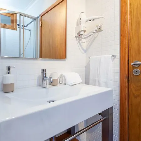 Casas Ponte D'alge 펜션 *